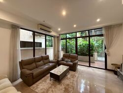 Holland Link (D10), Terrace #566604191